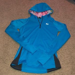 Under armor hooded quarter zip